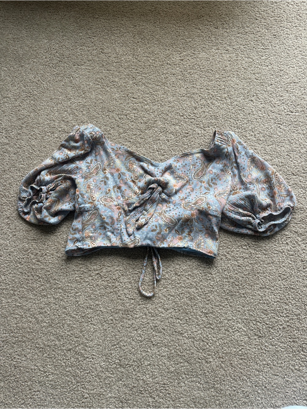 Altar'd State Light Blue Paisley Puff-Sleeve Cropped Top